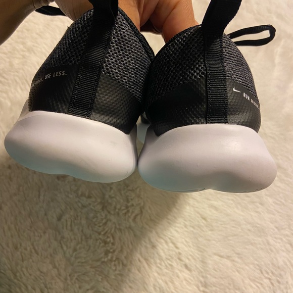 Nike women’s stroke running shoes Black White Dk Smoke Grey Iron Grey size 9.5 - Picture 5 of 14